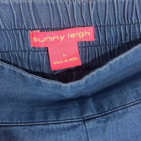 4/$25 sale mElastic Lightweight pull on Pants - Picture 2 of 8